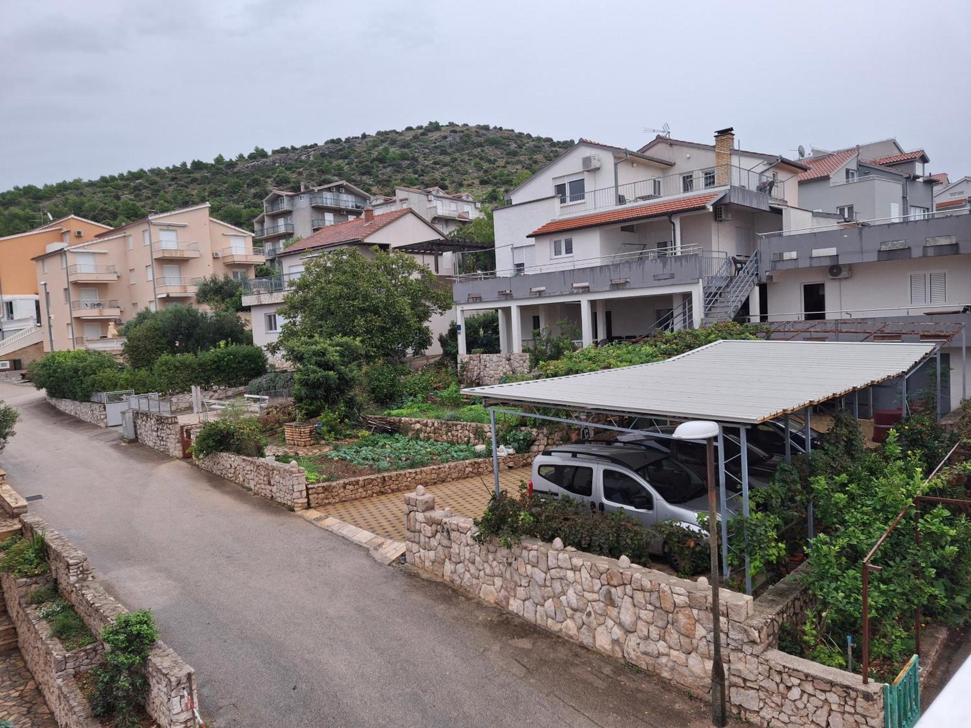 Apartments Bilo Near Primosten Primošten Exterior foto